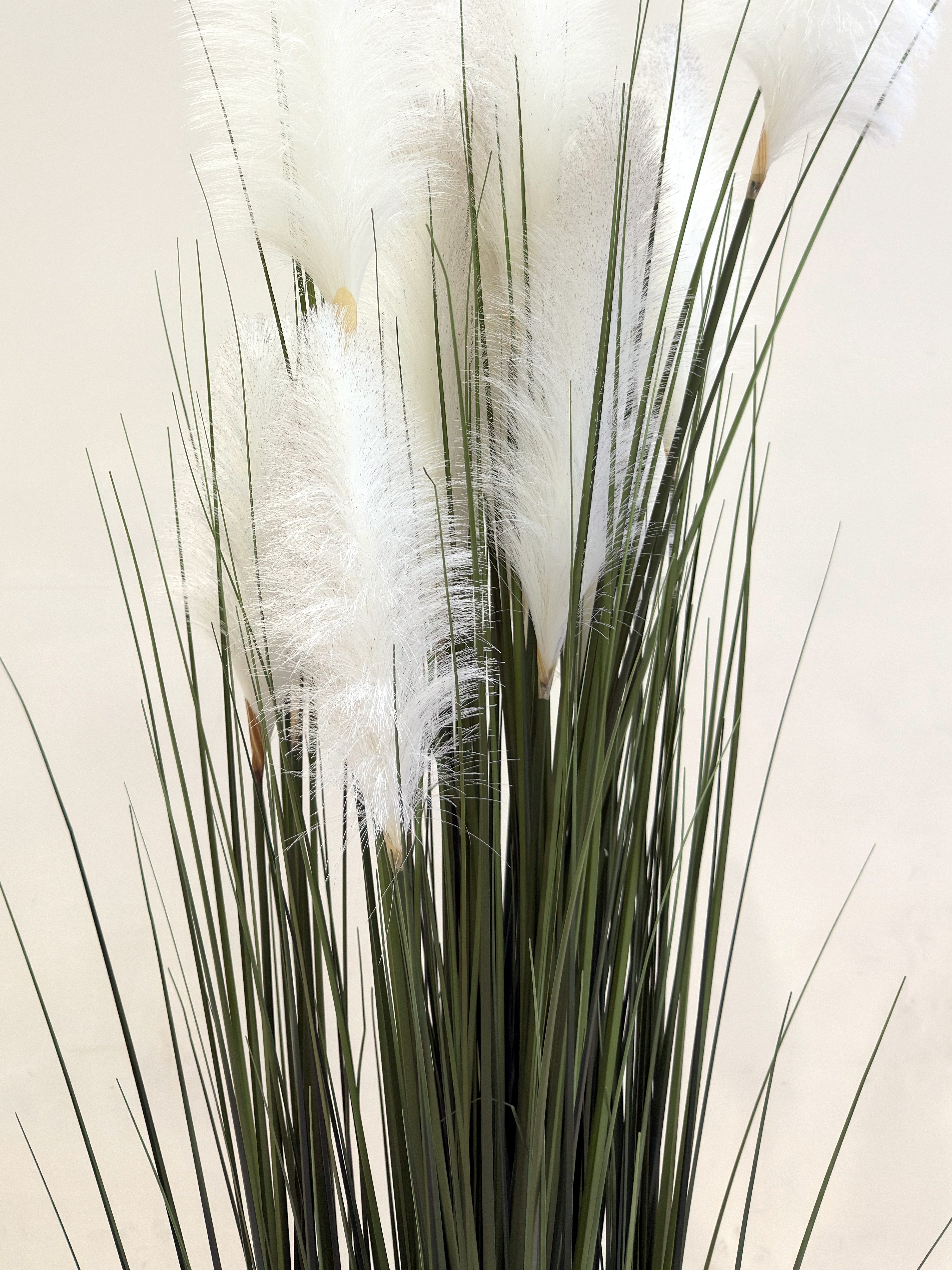 Artificial Pampas Grass