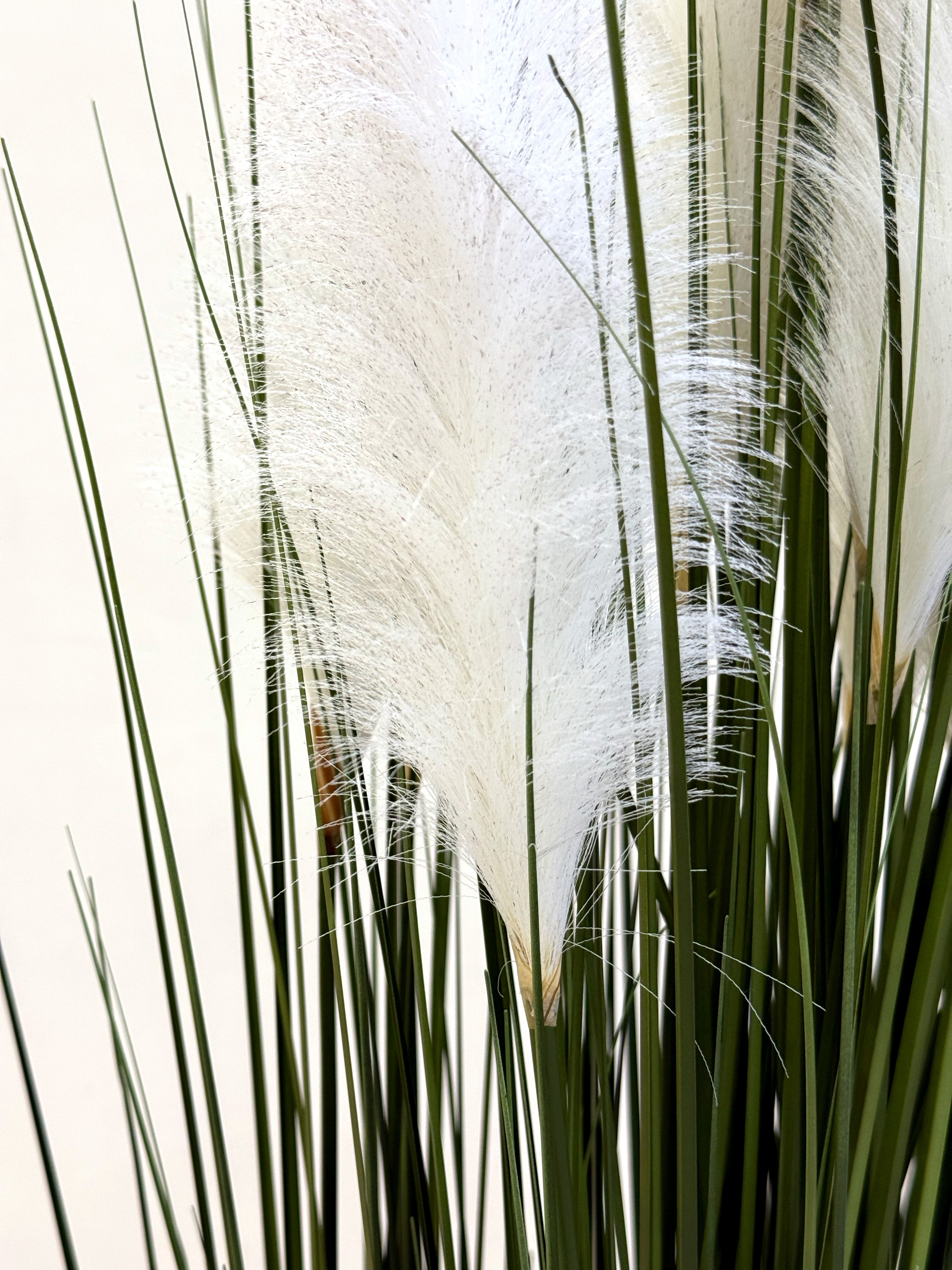 Artificial Pampas Grass